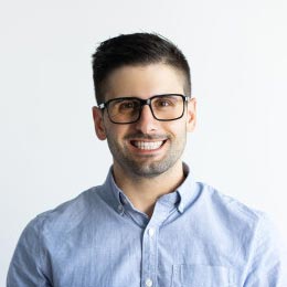 Profile picture of Alex Chen sharing Google Play testing experience